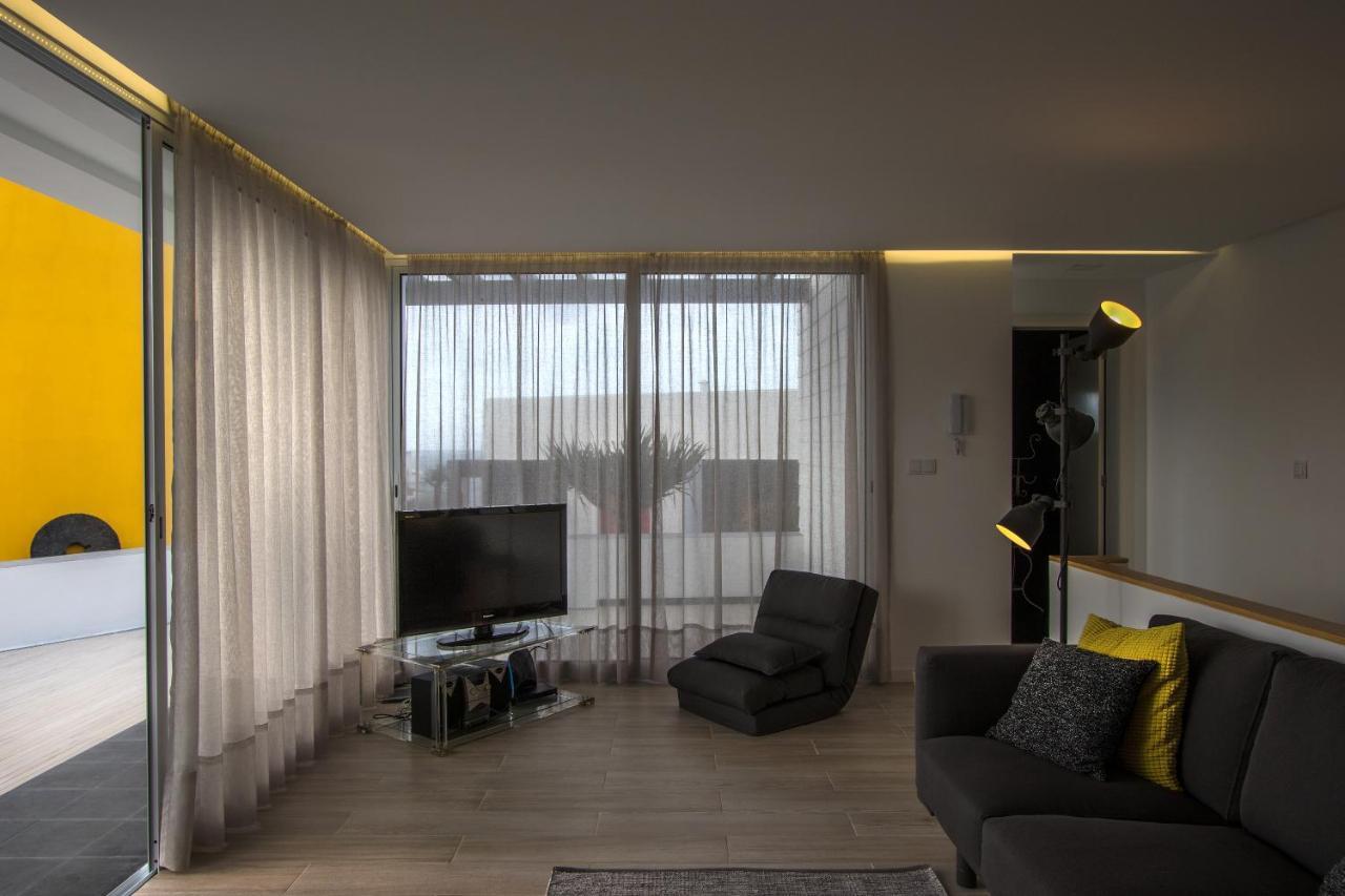 Wellshouses Капелас Екстериор снимка